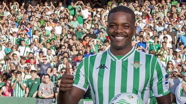 post card william carvalho.webp